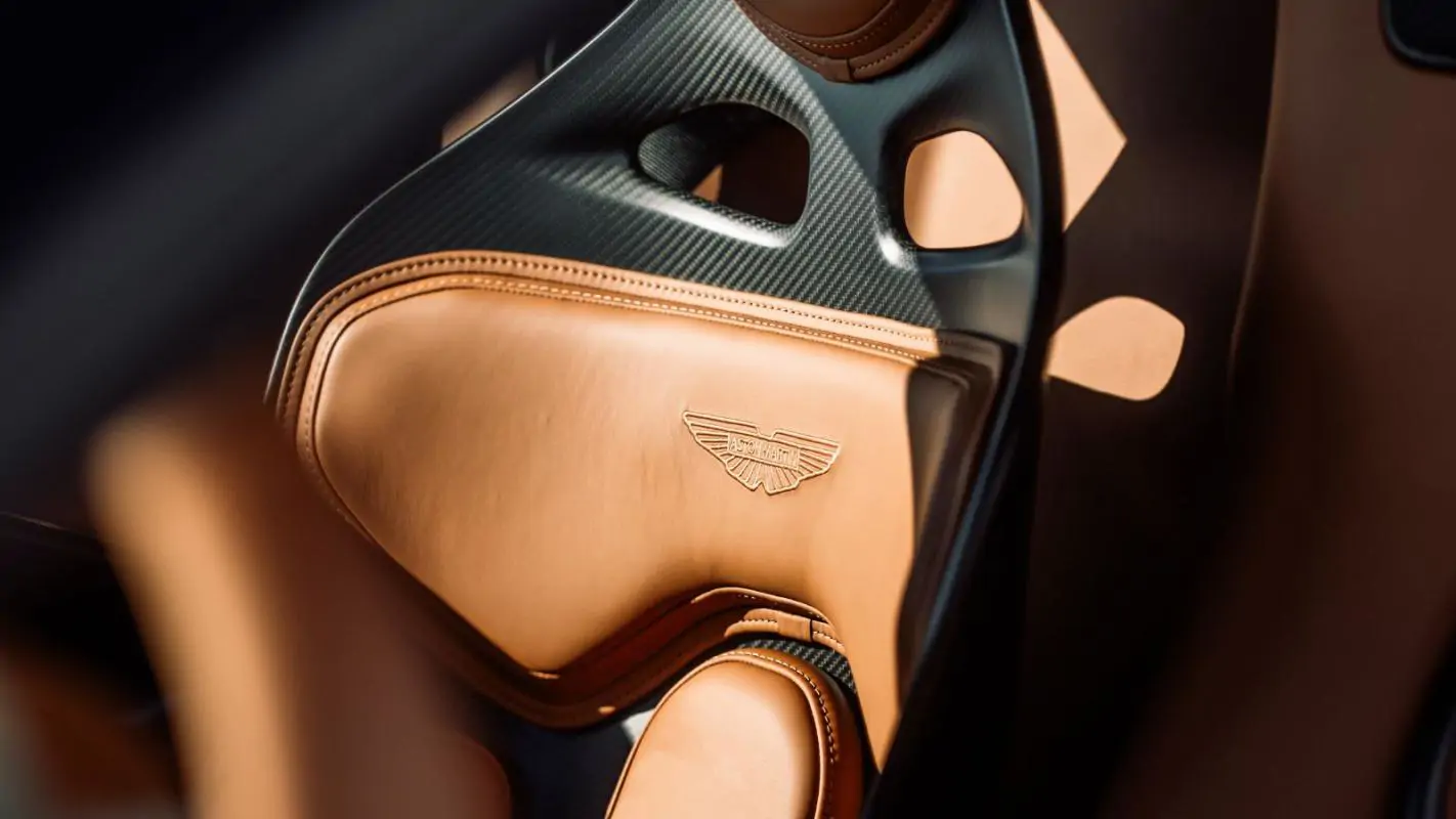 Aston Martin Valhalla