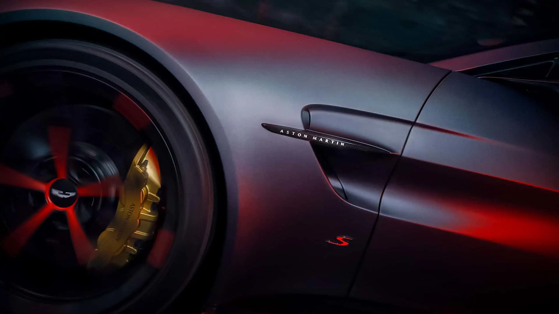 Aston Martin Vantage S